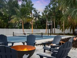 Pickleball Paradise